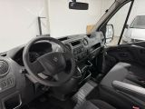 Renault Master bei Sportwagen.expert - Abbildung (11 / 13)