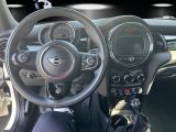 Mini Cooper bei Sportwagen.expert - Abbildung (8 / 15)