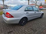Mercedes-Benz C-Klasse bei Sportwagen.expert - Abbildung (4 / 15)