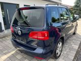 VW Touran bei Sportwagen.expert - Abbildung (3 / 15)
