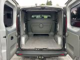 Opel Vivaro bei Sportwagen.expert - Abbildung (10 / 14)