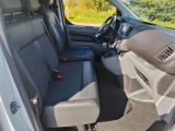 Opel Vivaro bei Sportwagen.expert - Abbildung (12 / 15)