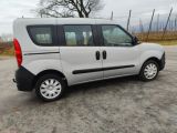 Opel Combo bei Sportwagen.expert - Abbildung (5 / 15)