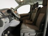 Opel Vivaro bei Sportwagen.expert - Abbildung (5 / 15)