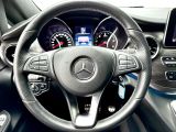 Mercedes-Benz V-Klasse bei Sportwagen.expert - Abbildung (14 / 15)