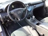 Mercedes-Benz C-Klasse bei Sportwagen.expert - Abbildung (4 / 15)