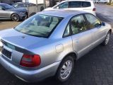 Audi A4 bei Sportwagen.expert - Abbildung (3 / 15)