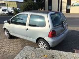 Renault Twingo bei Sportwagen.expert - Abbildung (6 / 7)