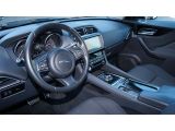 Jaguar F-Pace bei Sportwagen.expert - Abbildung (3 / 15)