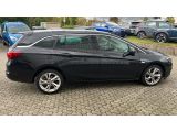 Opel Astra bei Sportwagen.expert - Abbildung (2 / 15)