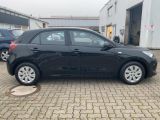 Kia Rio bei Sportwagen.expert - Abbildung (5 / 15) Kia Rio bei Sportwagen.expert - Abbildung (5 / 15)