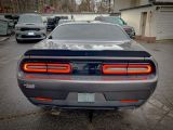 Dodge Challenger bei Sportwagen.expert - Abbildung (6 / 15)