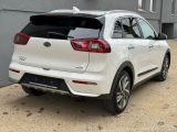 Kia Niro bei Sportwagen.expert - Abbildung (5 / 15)