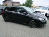 Mercedes-Benz B-Klasse bei Sportwagen.expert - Abbildung (7 / 15)