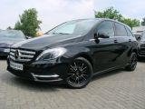Mercedes-Benz B-Klasse bei Sportwagen.expert - Abbildung (2 / 15)