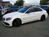 Mercedes-Benz C-Klasse bei Sportwagen.expert - Abbildung (8 / 15)
