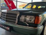 Mercedes-Benz 300 bei Sportwagen.expert - Abbildung (2 / 15)