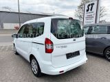 Ford Tourneo bei Sportwagen.expert - Abbildung (6 / 15)