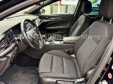 Opel Insignia bei Sportwagen.expert - Abbildung (8 / 15)