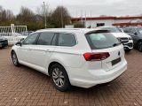 VW Passat bei Sportwagen.expert - Abbildung (4 / 15)