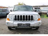 Jeep Commander bei Sportwagen.expert - Abbildung (2 / 10) Jeep Commander bei Sportwagen.expert - Abbildung (2 / 10)
