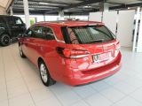 Opel Astra bei Sportwagen.expert - Abbildung (4 / 15)