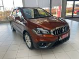 Suzuki SX4 S-Cross bei Sportwagen.expert - Abbildung (7 / 15)