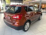 Suzuki SX4 S-Cross bei Sportwagen.expert - Abbildung (5 / 15)