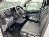 Peugeot Expert bei Sportwagen.expert - Abbildung (8 / 15)