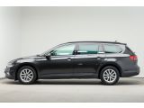 VW Passat bei Sportwagen.expert - Abbildung (4 / 11)