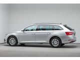 Skoda Superb bei Sportwagen.expert - Abbildung (4 / 15)