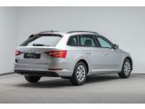 Skoda Superb bei Sportwagen.expert - Abbildung (3 / 15)