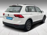 VW Tiguan bei Sportwagen.expert - Abbildung (6 / 15)