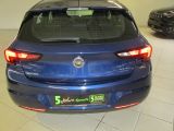 Opel Astra bei Sportwagen.expert - Abbildung (8 / 15)