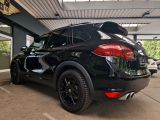Porsche Cayenne bei Sportwagen.expert - Abbildung (10 / 15)