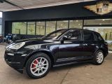 Porsche Cayenne bei Sportwagen.expert - Abbildung (2 / 15)