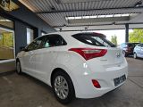 Hyundai i30 bei Sportwagen.expert - Abbildung (13 / 15)