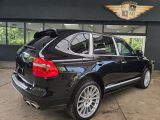 Porsche Cayenne bei Sportwagen.expert - Abbildung (8 / 15)