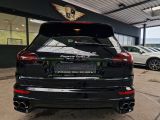 Porsche Cayenne bei Sportwagen.expert - Abbildung (9 / 15)