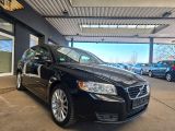 Volvo V50 bei Sportwagen.expert - Abbildung (5 / 15)