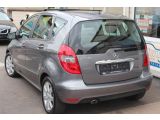 Mercedes-Benz A-Klasse bei Sportwagen.expert - Abbildung (7 / 15)