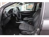 Mercedes-Benz A-Klasse bei Sportwagen.expert - Abbildung (8 / 15)