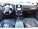 Chrysler 300C bei Sportwagen.expert - Abbildung (15 / 15)