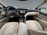 Toyota Camry bei Sportwagen.expert - Abbildung (11 / 15)