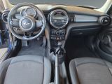 Mini Cooper bei Sportwagen.expert - Abbildung (11 / 15)