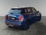 Mini Cooper bei Sportwagen.expert - Abbildung (6 / 15)