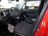 Jeep Renegade bei Sportwagen.expert - Abbildung (14 / 15)