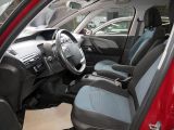 Citroen C4 bei Sportwagen.expert - Abbildung (13 / 15) Citroen C4 bei Sportwagen.expert - Abbildung (13 / 15)