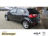 Kia Rio bei Sportwagen.expert - Abbildung (6 / 15)