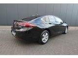 Opel Insignia bei Sportwagen.expert - Abbildung (8 / 15)